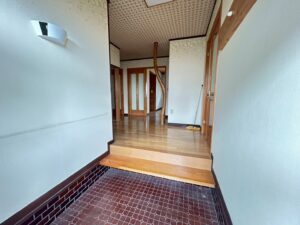 LINE_ALBUM_今泉町中古住宅　R8.7.17_260717_17